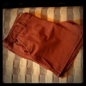 American Eagle Midi shorts